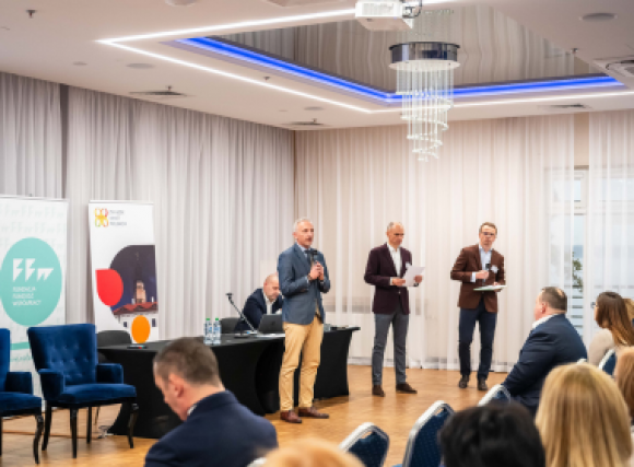 Samorządowcy o energetyce i planowaniu przestrzennym